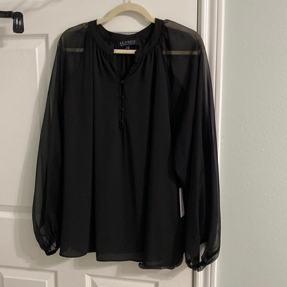 Eloquii Tops - Eloquii Sheer sleeve top